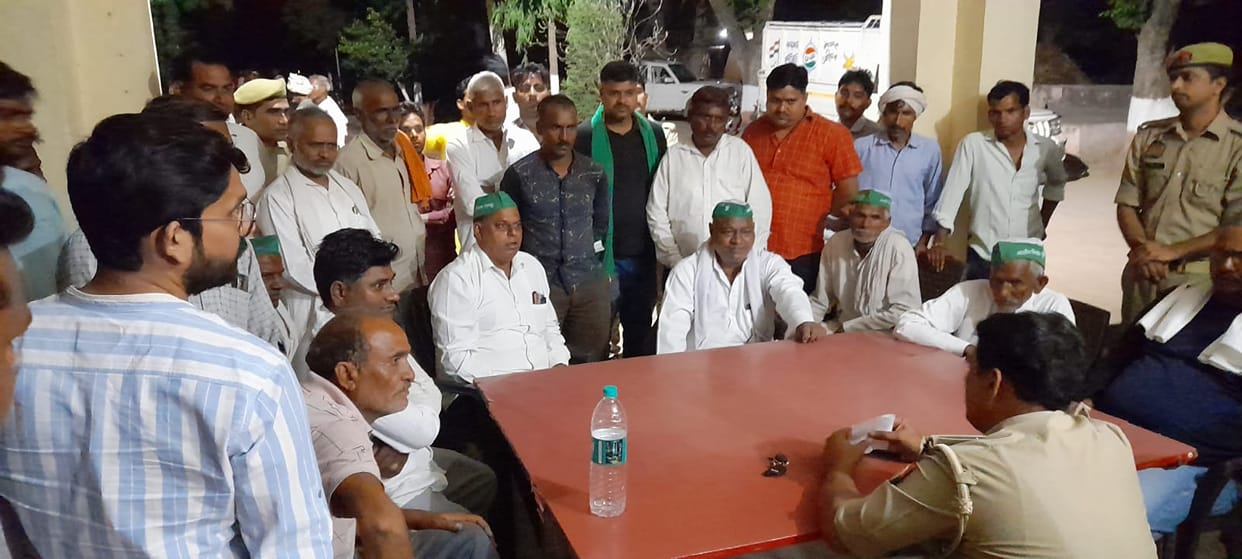 Those buying paddy were beaten up for discounting