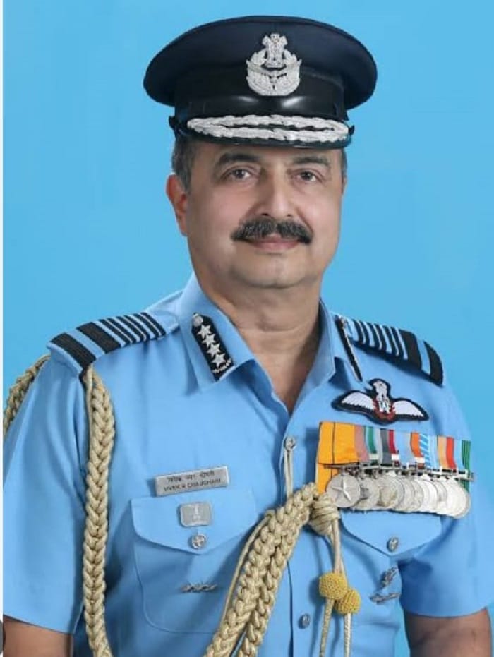 Air Chief Marshal VR Chaudhary had darshan of Lord Narasimha