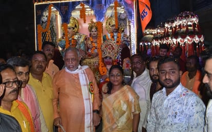 City colored in colors of devotion with procession, Ramleela started with havan-puja.