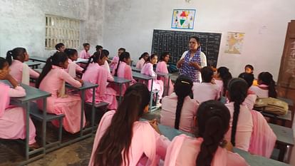 Tips given to girl students to stay mentally healthy