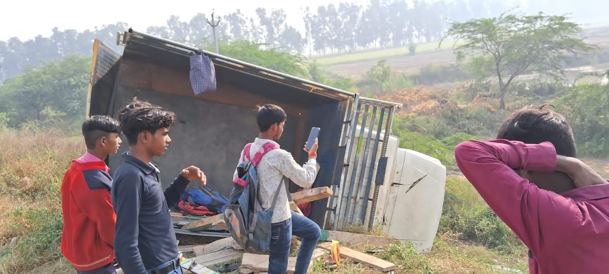 Carelessness of drivers on KMP is snatching people's lives