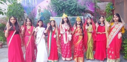 The students of Lead Convent assumed the form of nine goddesses.