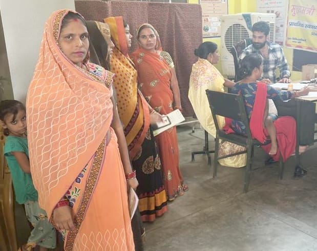 Two died due to fever, one dengue patient found