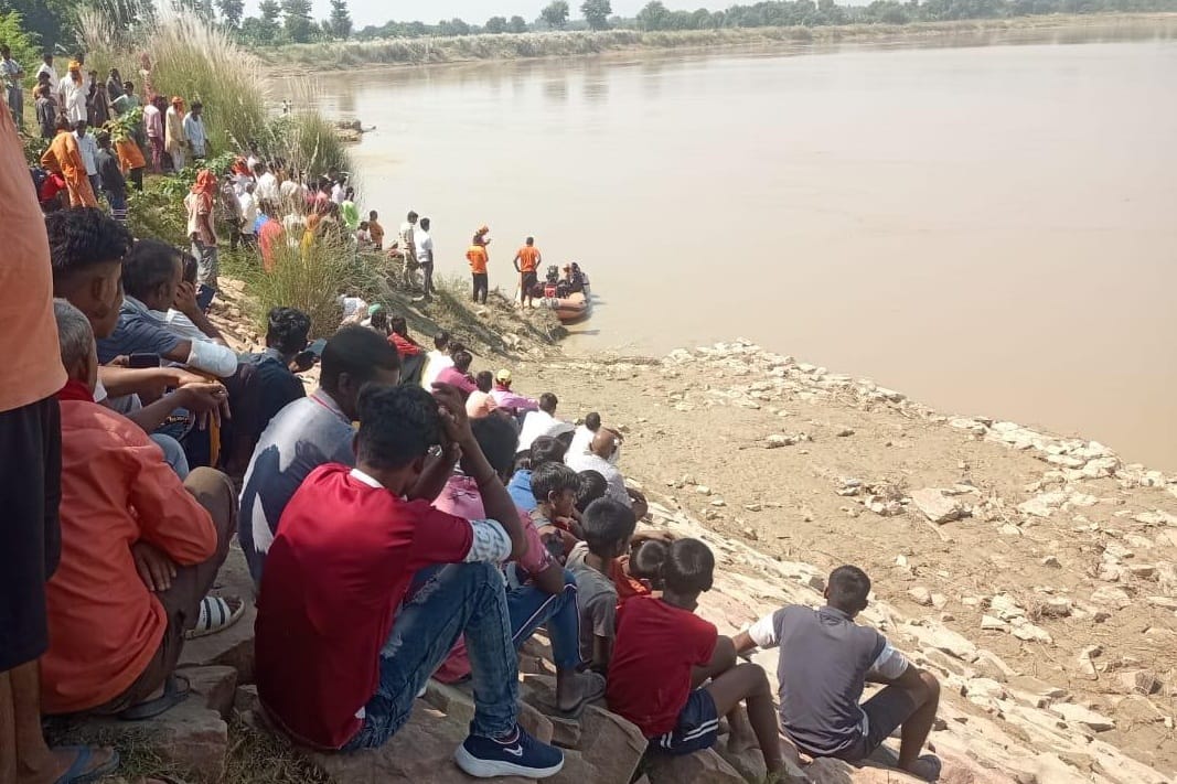 Young man drowns in river after slipping