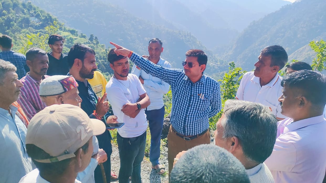 Cooperation of villagers is necessary in the construction of the project: Mishra