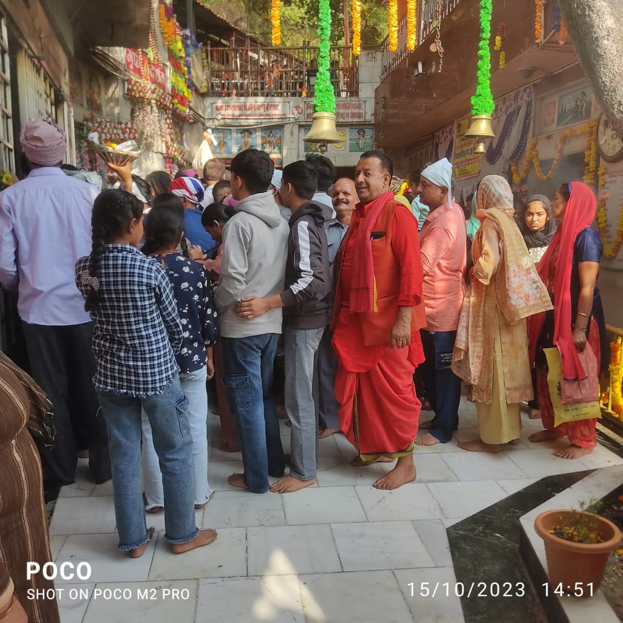 Due to Navratri, there was a flood of devotion in Deyotsiddh