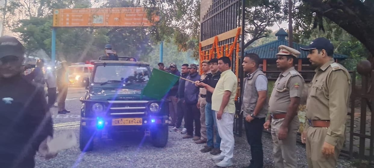 720 tourists did jungle safari on the first day
