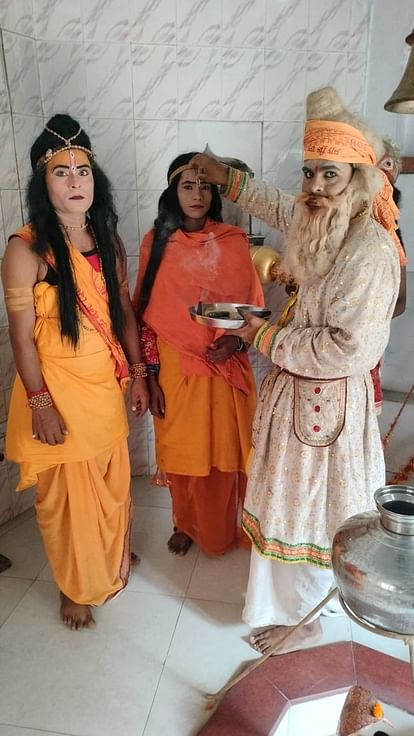 Pilibhit News: राम के वन गमन पर रोई पूरी अयोध्या, दर्शक हुए भावविभोर Entire Ayodhya cried on Ram's departure to the forest, spectators became emotional
