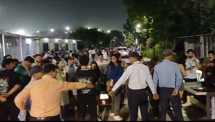 Students angry over not getting admission in cultural program organized in the university