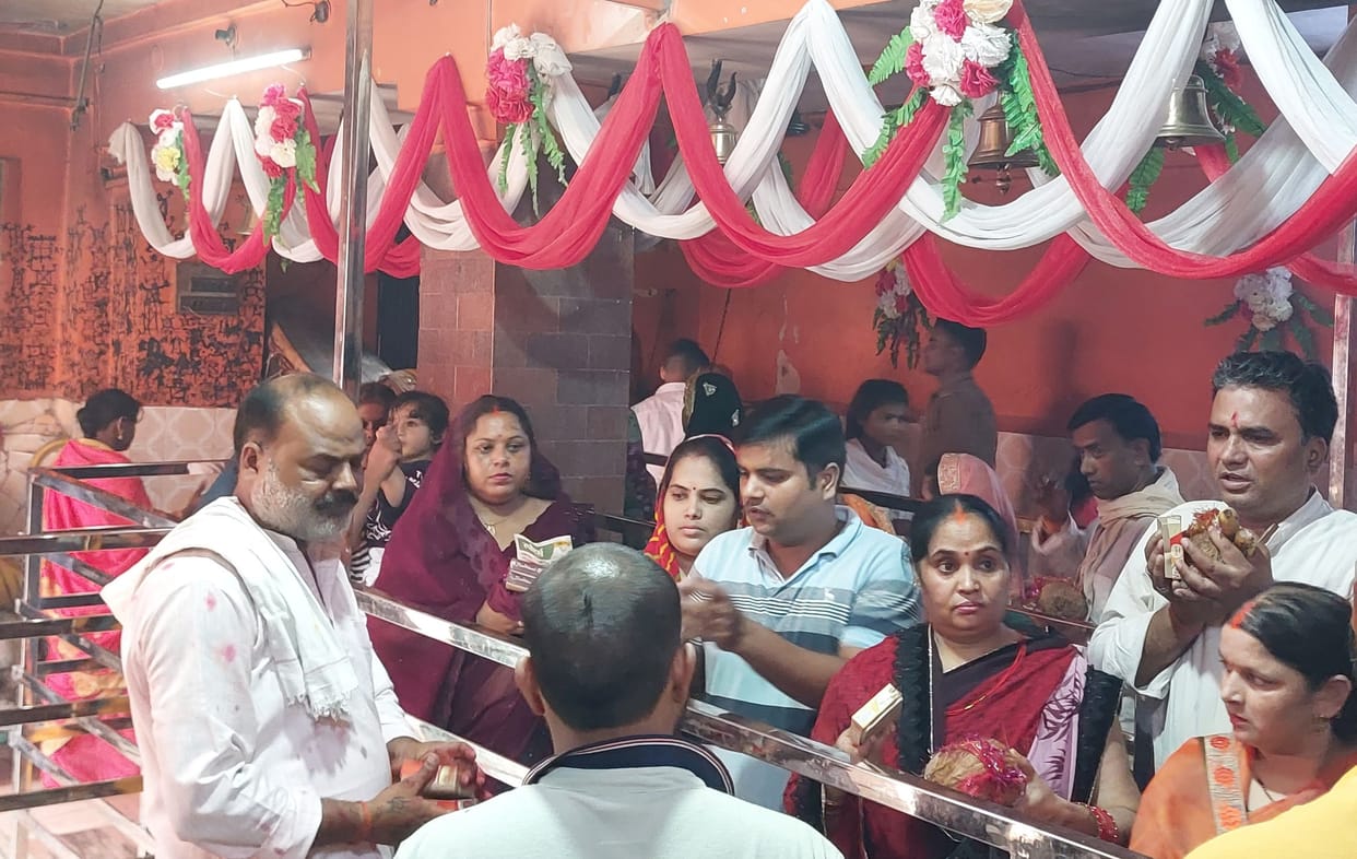 Seek desired results by worshiping Maa Brahmacharini