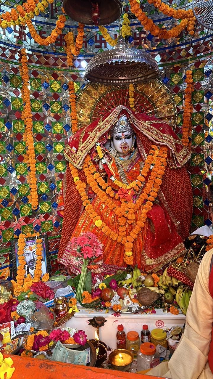 Devotees visited Garjiya Maa on the first day of Navratri