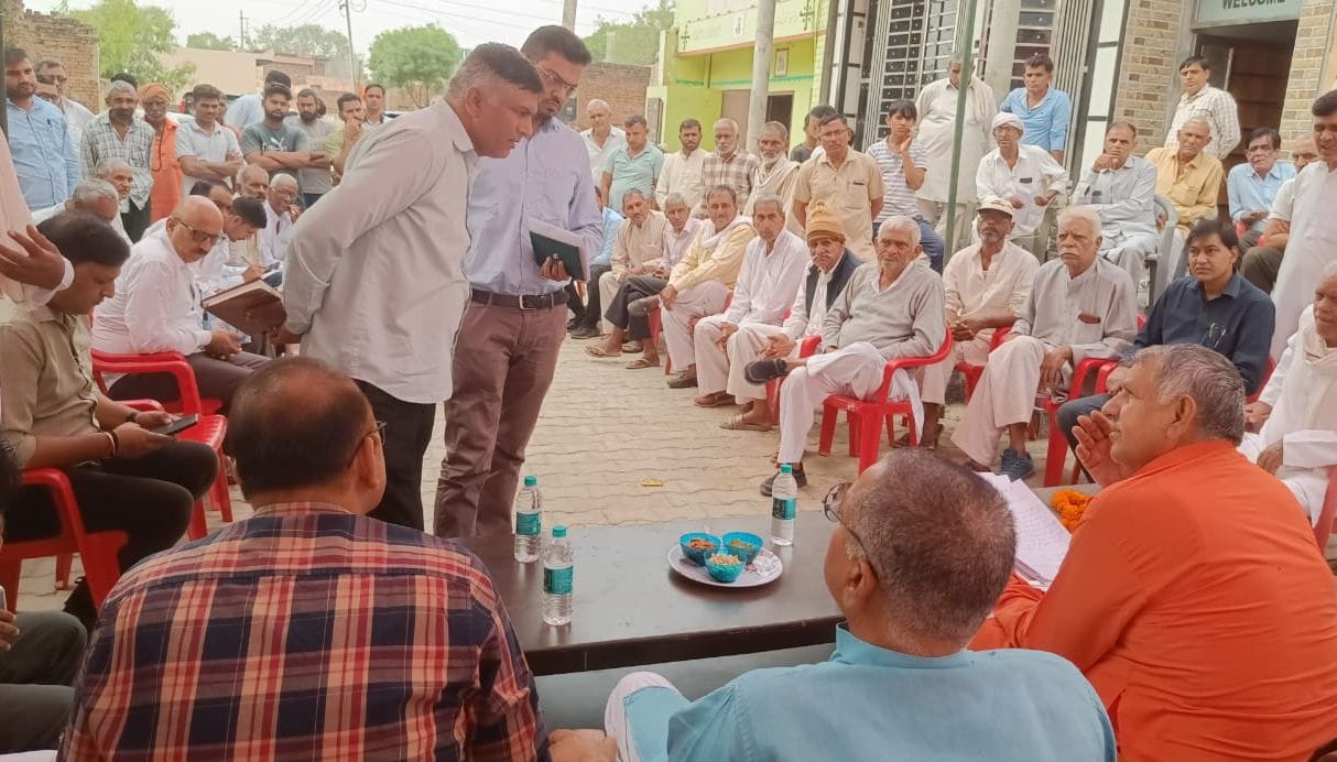 MP Dharambir Singh listened to the problems of villagers in Jan Samvad program