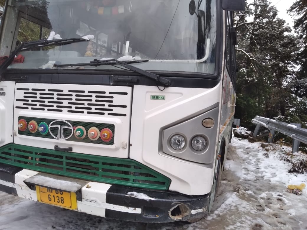 Bus stuck in Baranala due to skidding in snow