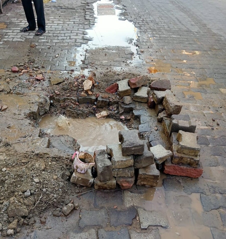 Pipe line burst, water filled the road