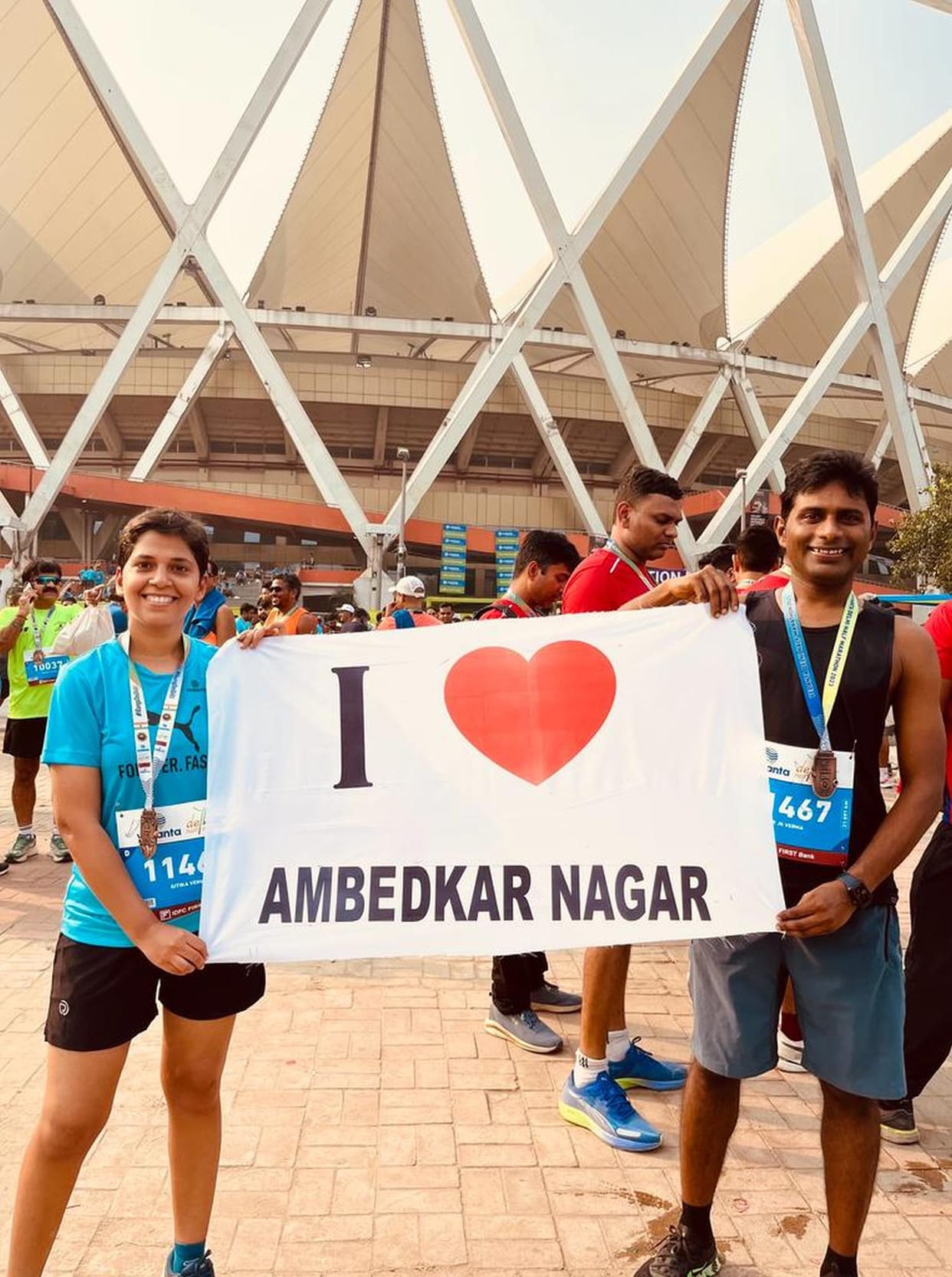 Doctor couple wins half marathon
