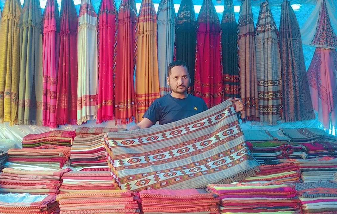 Kullavi garments are being sold from Rs 200 to Rs 15,000