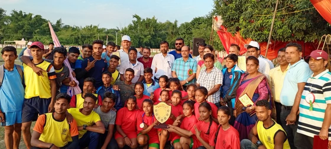 Gonda and Balrampur champions in divisional athletics