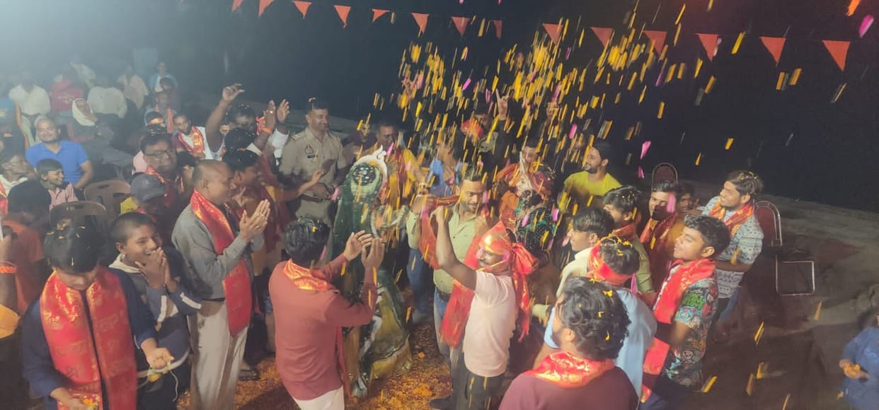 Listeners danced the whole night on Anjali Shukla's bhajans.