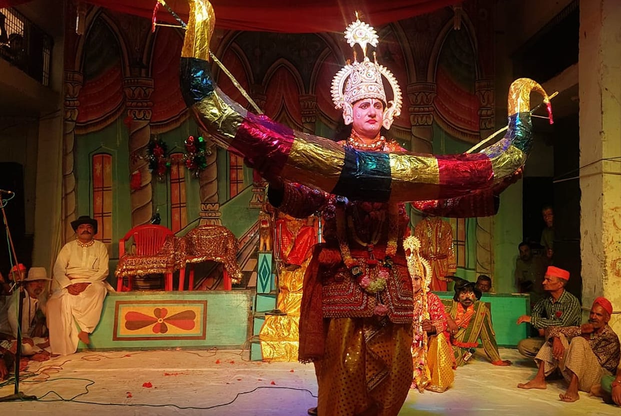 Shri Ram broke the bow, Sita threw the garland