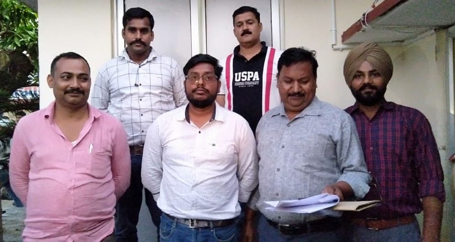 Accountant caught by anti corruption team taking bribe