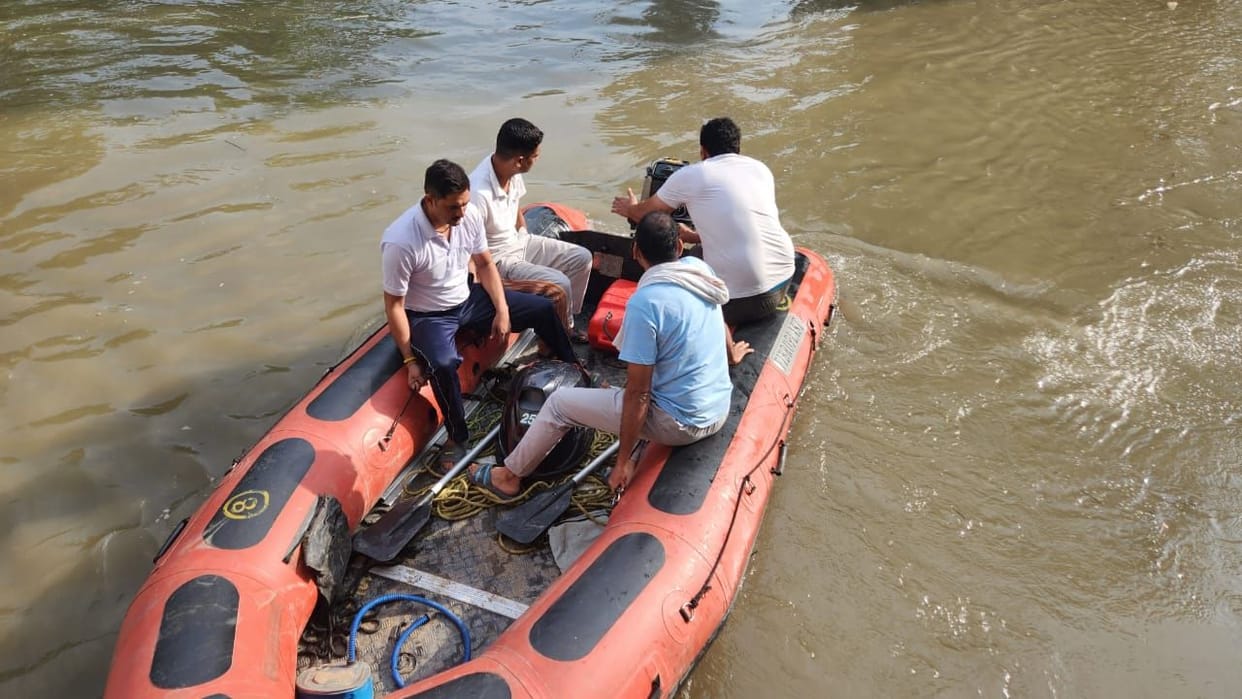 Dead body of young man found in canal on third day