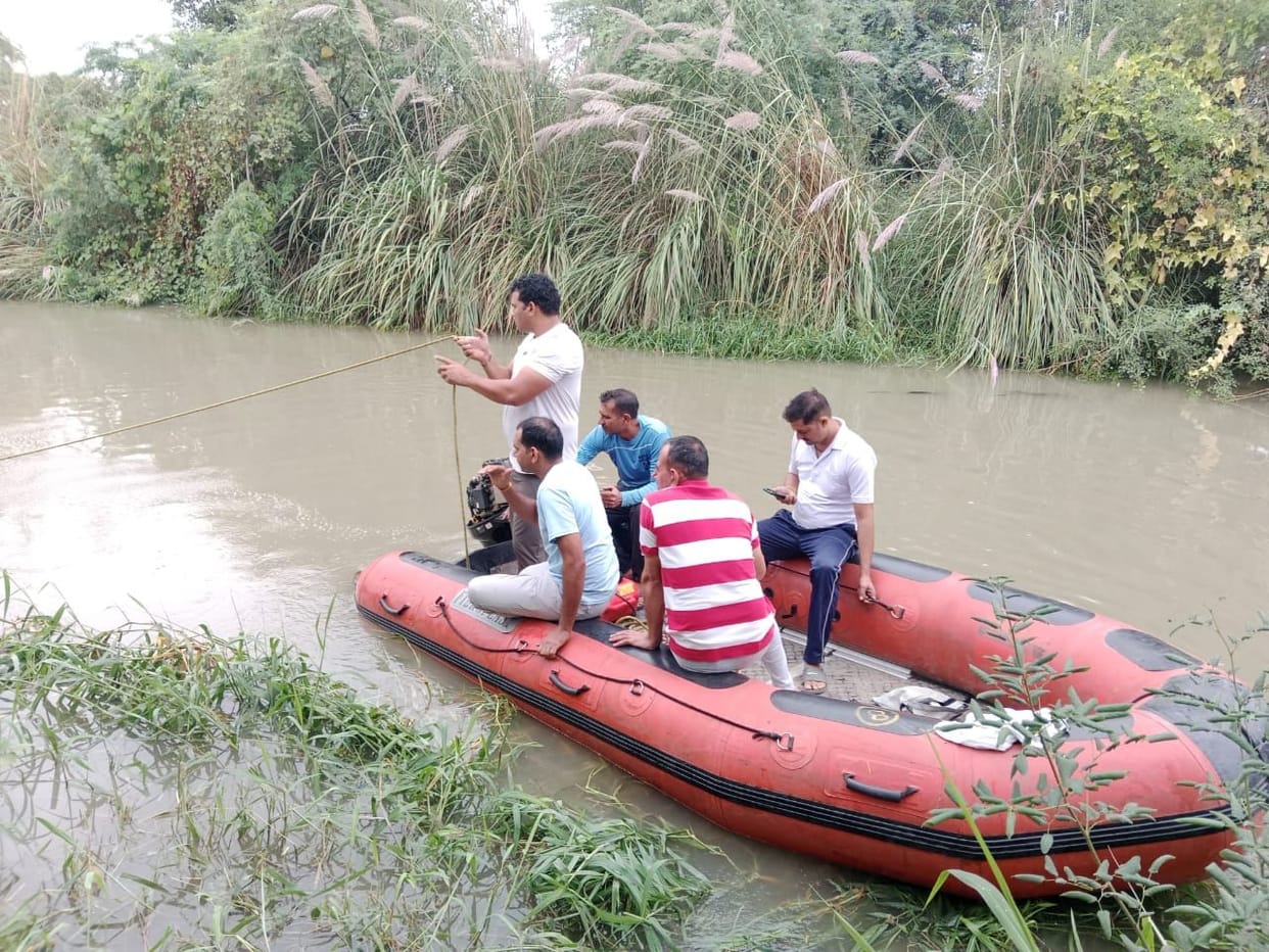 Dhanaunda youth feared drowning in canal, 24-hour search operation found no clue