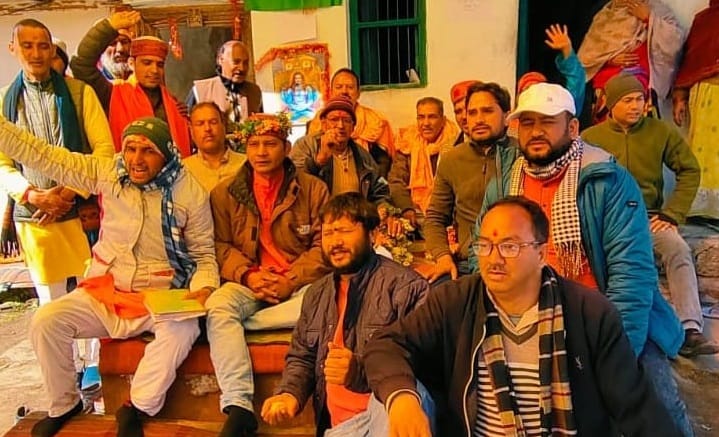 Protest of pilgrim priests postponed on UKD's assurance