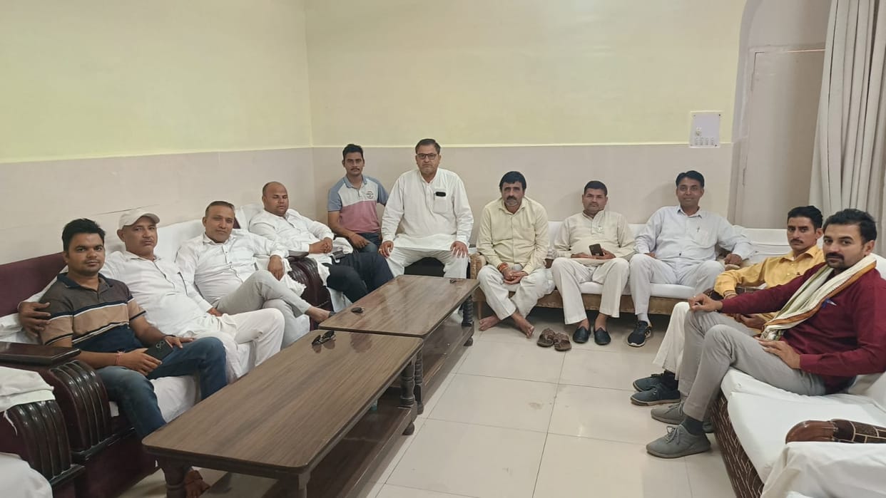 11 councilors and representatives raised questions on garbage collection tender, demanded its cancellation