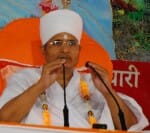 मुस्तफाबाद कबीर धाम में प्रवचन करते असंग देव      संवाद