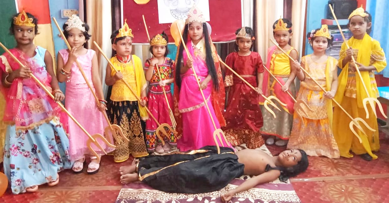 Children staged the Leelas of Shri Ram