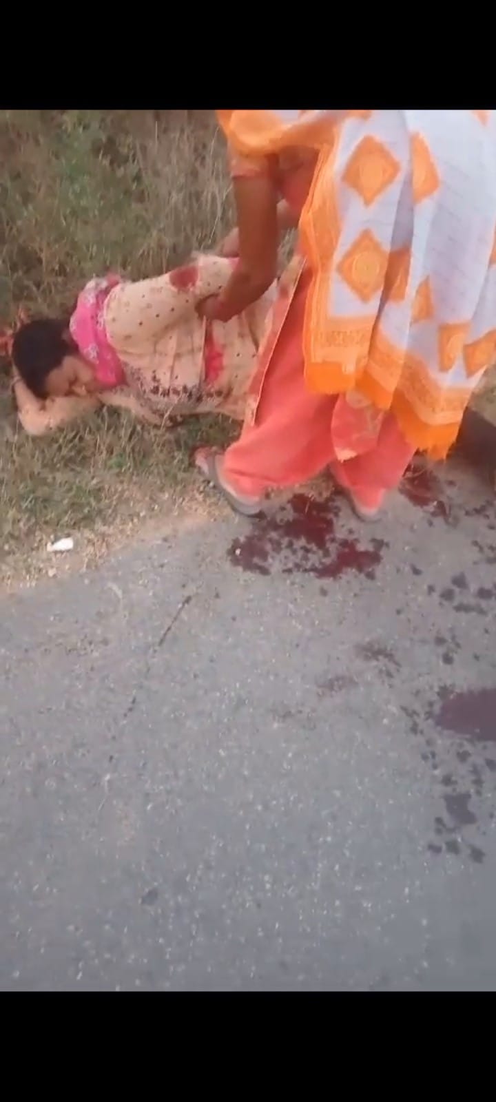 Young man shot in the leg, sister-in-law attacked with a sword