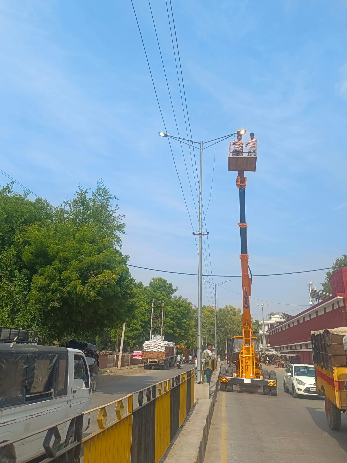 Order given for new LED lights, work will start after Dussehra