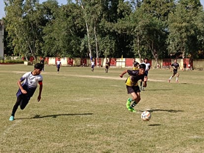SS, GSH, GF and SS Law College teams reached semi-finals
