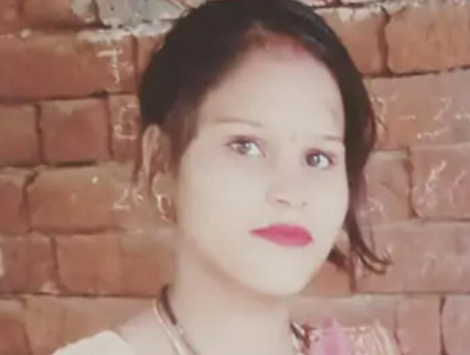 Death of married woman, allegation of murder for dowry