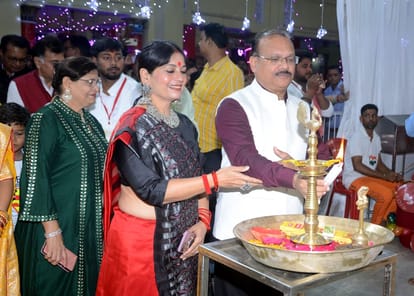 Hanumanji lit golden lanka in OCF estate and city's Ramlila.