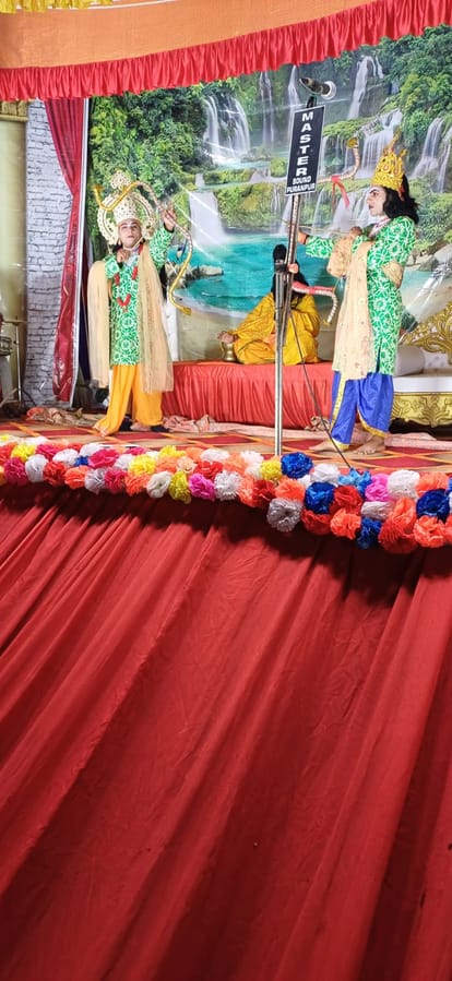 Staging of Angad-Ravan dialogue