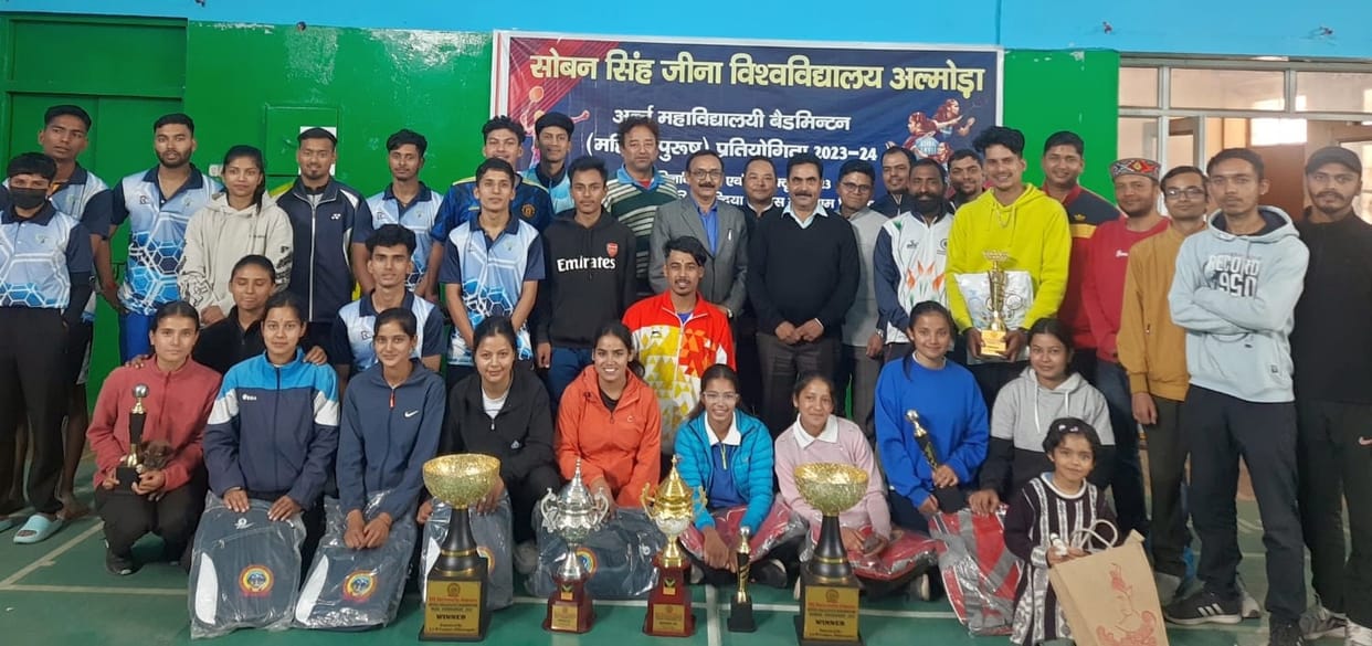 Bageshwar became badminton champion in men's category
