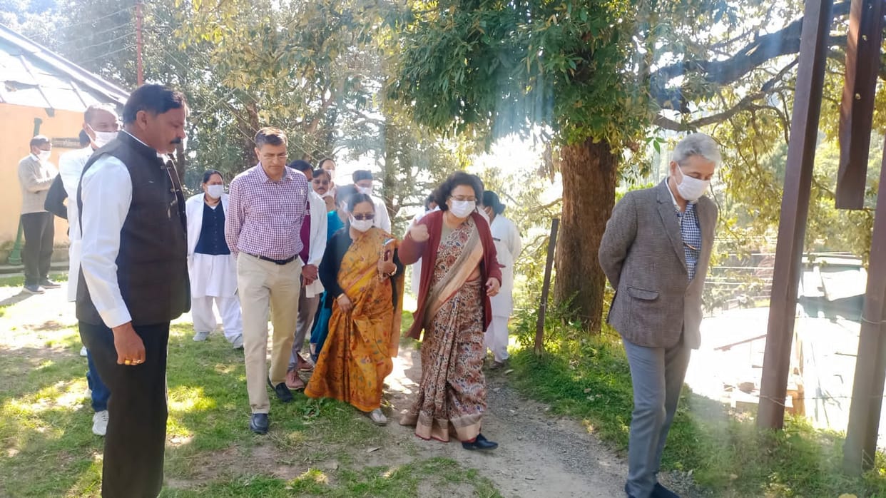 Better health facilities should be provided to patients