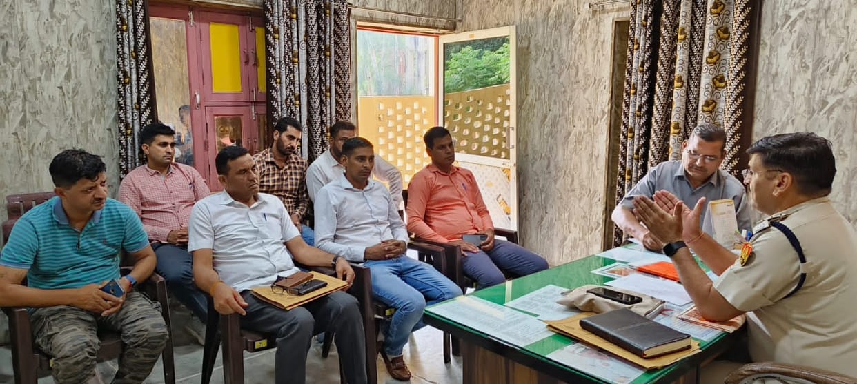 NCB caught drug smuggler by laying a trap, one and a half kilo opium recovered