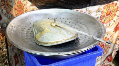 Cooker burst at shop in Ramlila fair, chaos