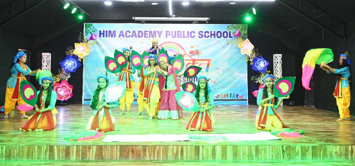 160 meritorious students honored