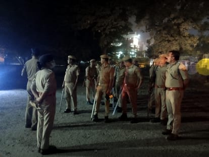 Dead body of private bank employee found in the field, murdered after robbery