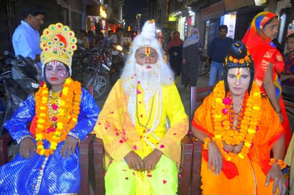 The audience shed tears after seeing Shri Ram-Bharat Milaap