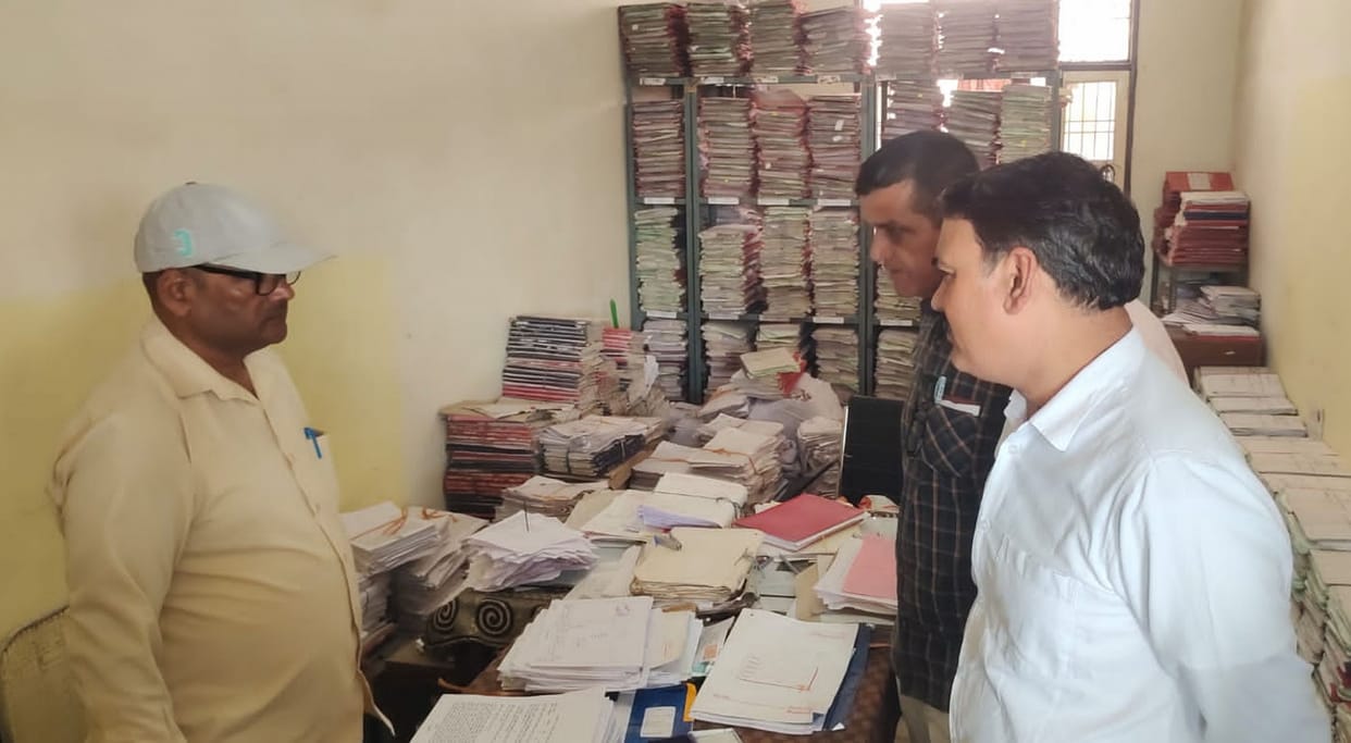 Signatures of officers found on 1211 Intakal, 1023 Taksim and 61 registries are pending.