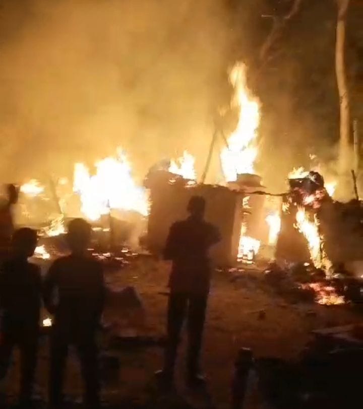 Two thatched houses burnt in fire in Basantpur
