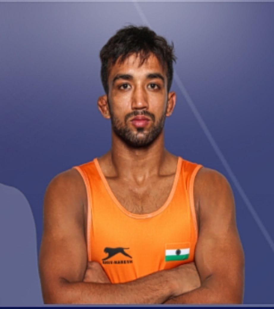 Naveen of Pugathala won bronze in the World Wrestling Championship