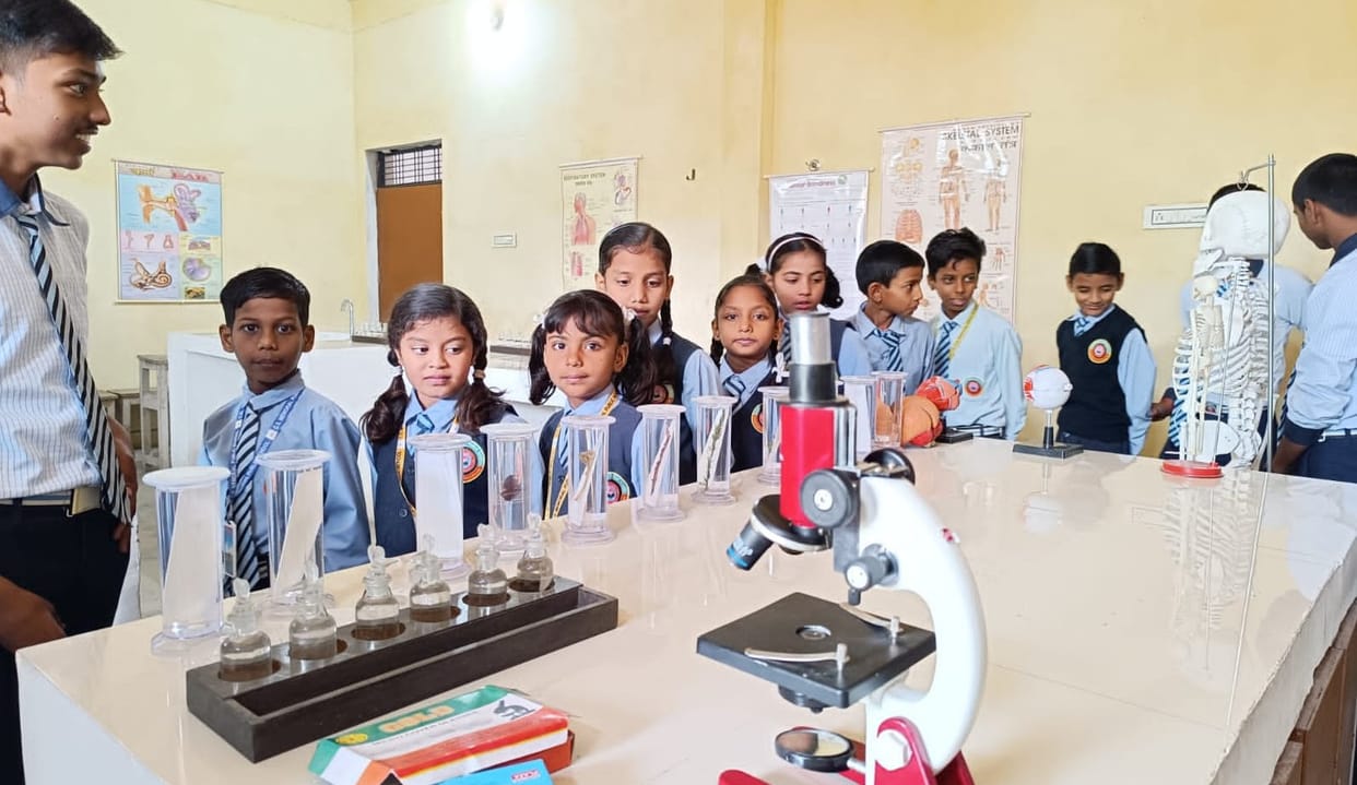 Working Chandrayaan model was the center of attraction