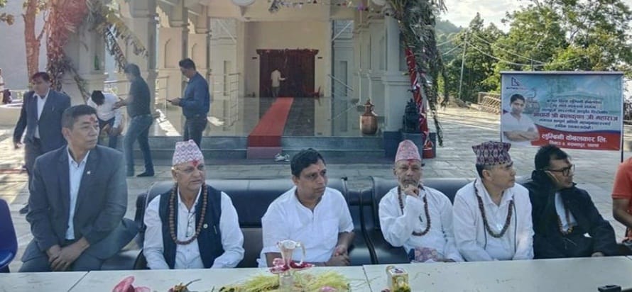 President of Patanjali Yogpeeth reached his hometown after 40 years to celebrate Dussehra festival.