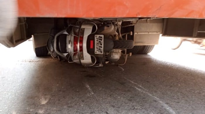 Uncontrolled scooter collides with bus, girl narrowly escapes