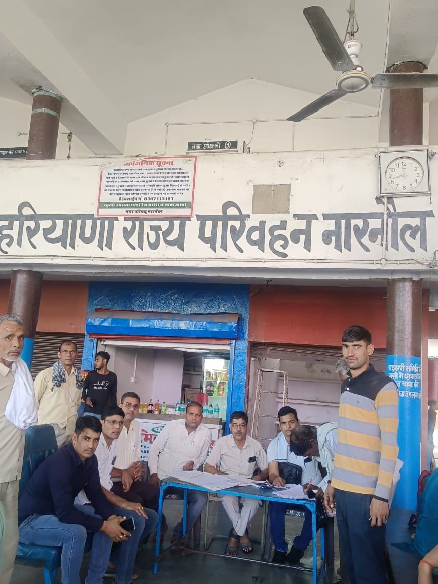 Signature campaign launched against granting private bus permits on 265 routes